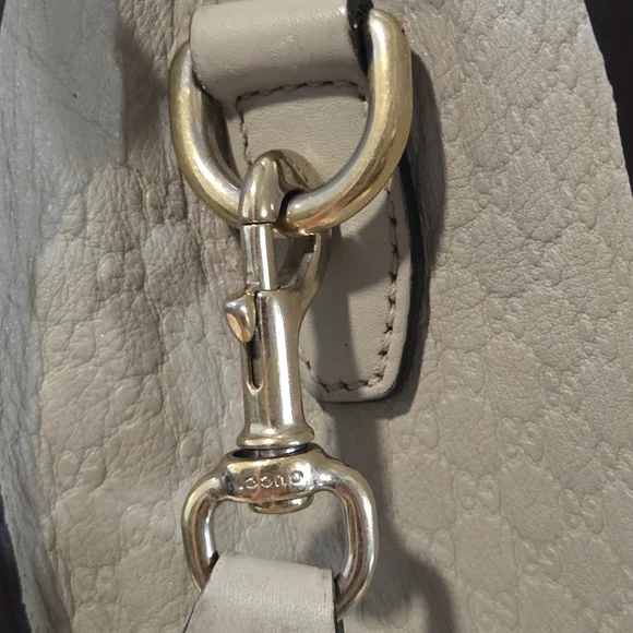 Gucci Guccissima Beige Crossbody Bag - Picture 9 of 12